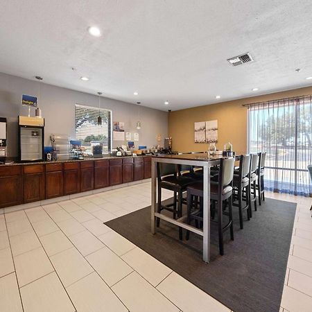 Days Inn By Wyndham Round Rock Εξωτερικό φωτογραφία