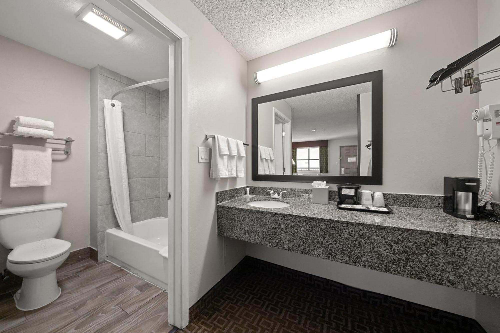 Days Inn By Wyndham Round Rock Εξωτερικό φωτογραφία