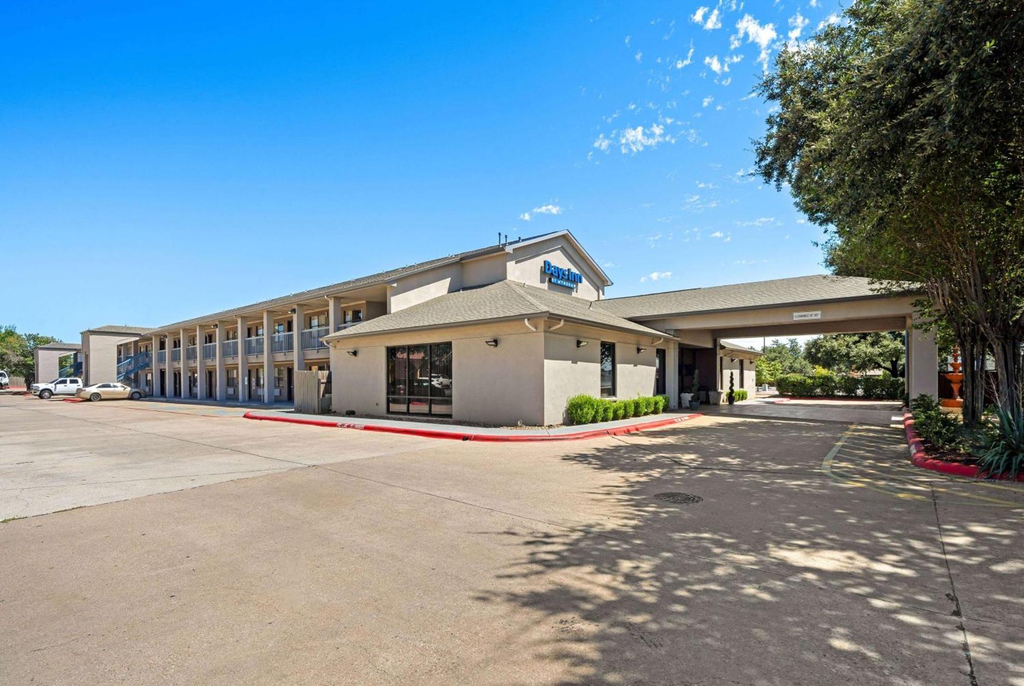 Days Inn By Wyndham Round Rock Εξωτερικό φωτογραφία